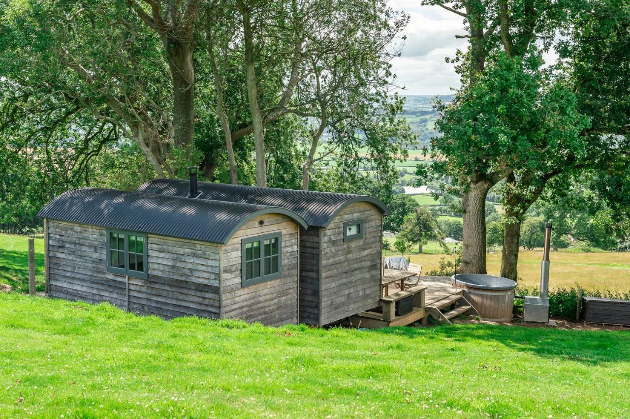 Tilbury Shepherd Huts With Hot Tubs Plus Holiday Cottages West Bagborough Kültér fotó